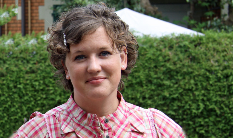 Maike N. Maike N.